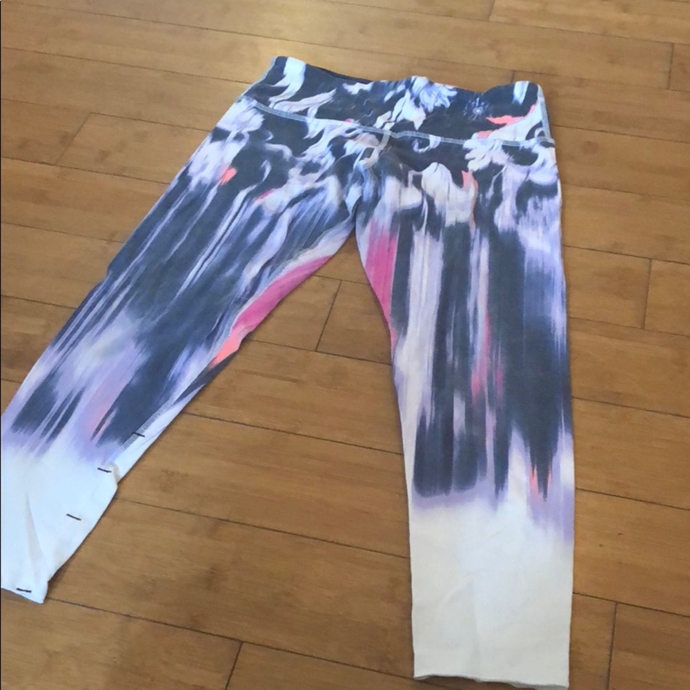 Lululemon capris
